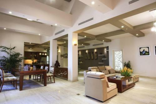 Hotel Olalani Resort & Condotel