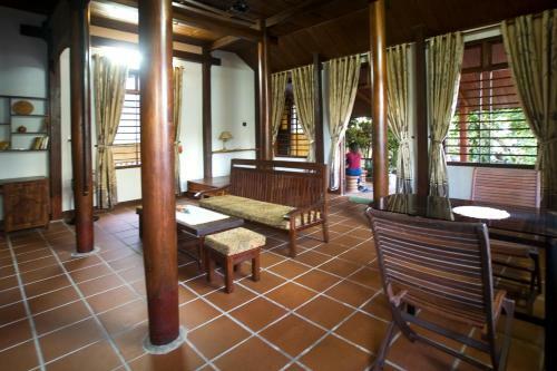 Villa Wooden House Holiday Rental