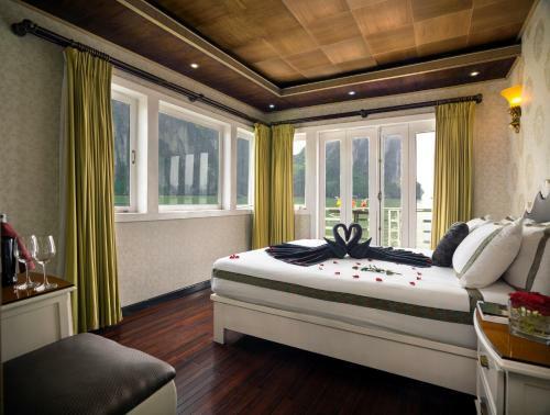 Majestic Halong Cruise