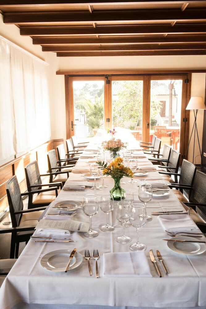 Hotel Cala Sant Vicen�