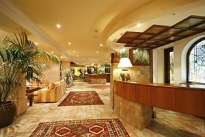 Hotel Cala Sant Vicen�