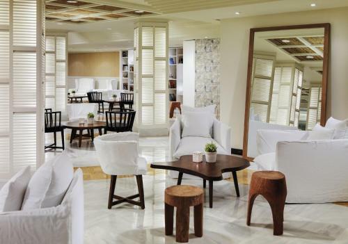 Hotel H10 Blue Mar - S�lo Adultos