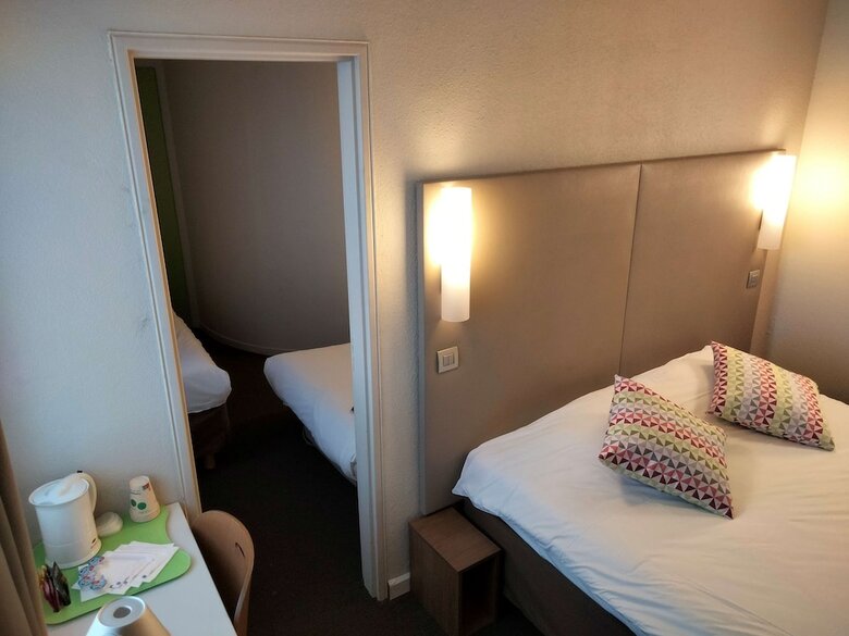 Hotel Campanile Nice Aeroport