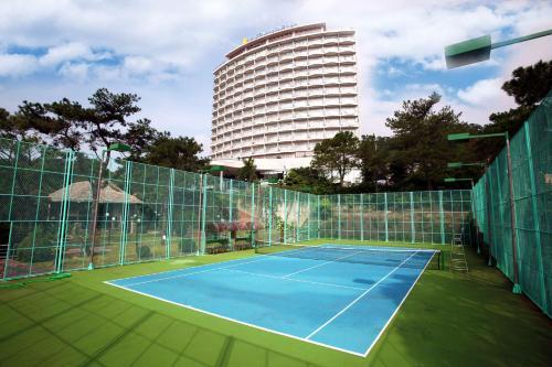 Sai Gon Ha Long Hotel