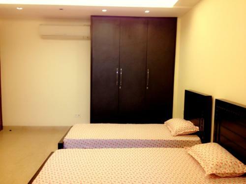 Woodpecker Service Apartments - Green Park