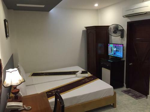 Sunny B Hotel