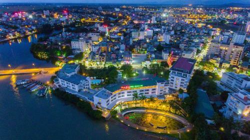 Huong Giang Hotel Resort & Spa