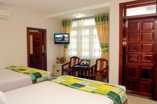 Nang Bien Hotel