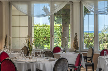 Hotel Ch�teau De La Tour
