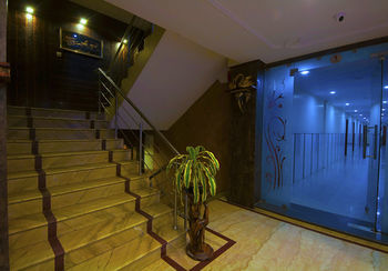 Airport Hotel Vishal Residency