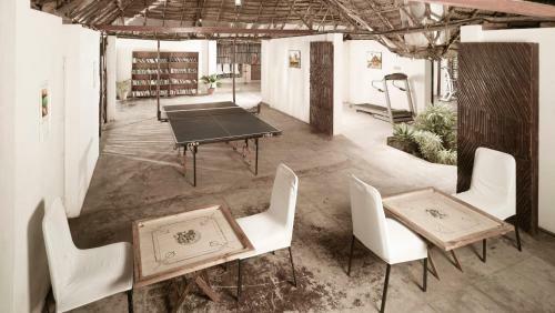 Hotel Poovar Island Resort