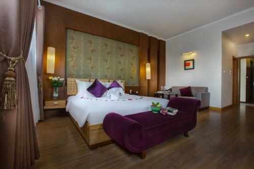 Hanoi Elegance Ruby Hotel
