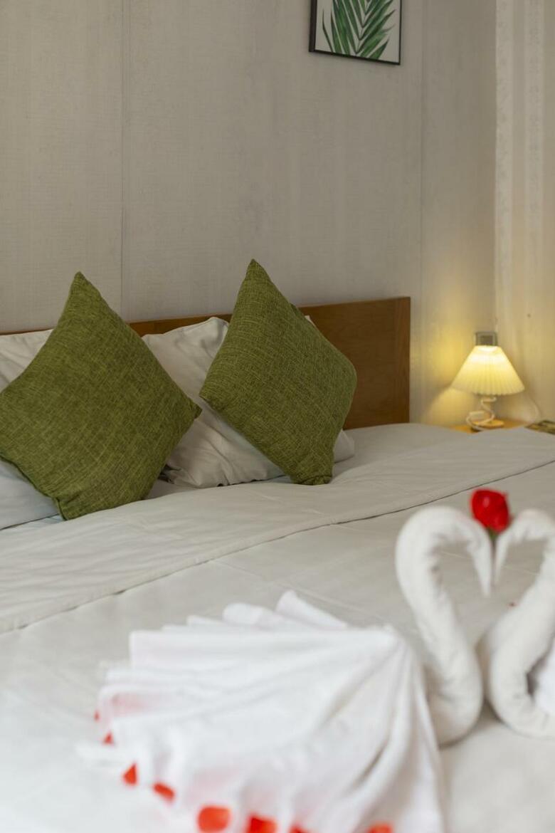 Hanoi Central Park Hotel