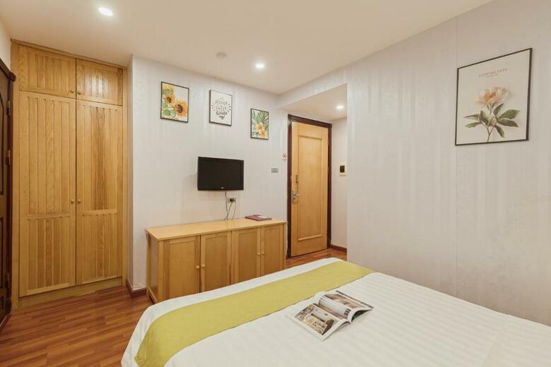 Hanoi Central Park Hotel