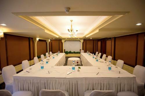 Hotel Sagar Plaza