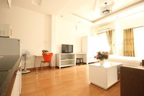 Smiley Apartment 3