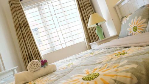 Smiley Apartment 3