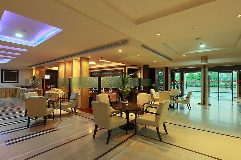 Hotel Airport Residency