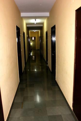 Gautam Hotel