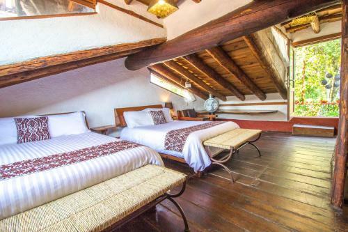 Hotel Mes�n De Leyendas Downtown & Garden