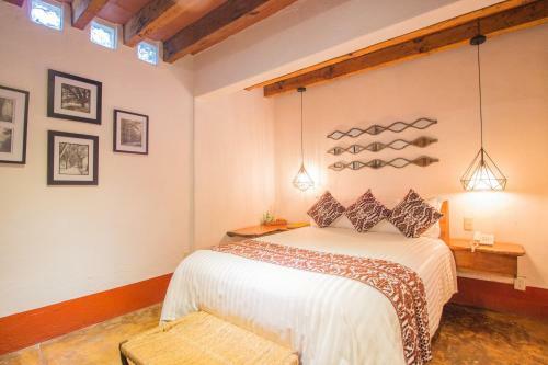Hotel Mes�n De Leyendas Downtown & Garden