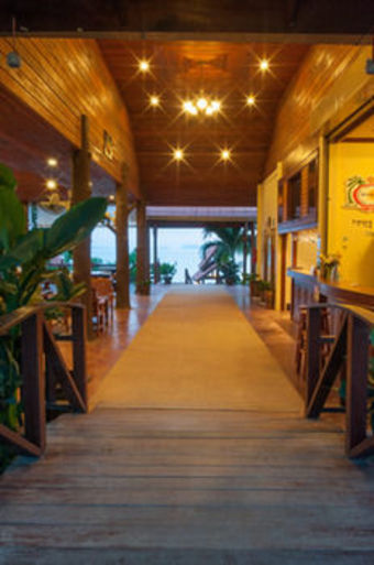 Hotel Niramon Sunview Resort