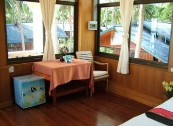 Hotel Chaloklum Bay Resort