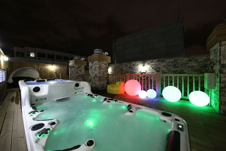 Guwol Hotel