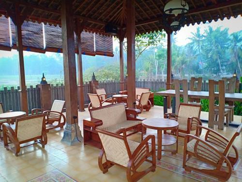 Hostal The Amrta Borobudur
