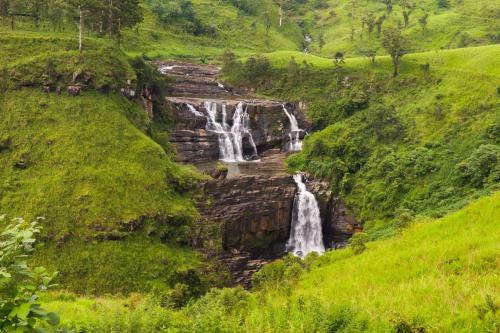 Hotel The Waterfall Villas By Yoho