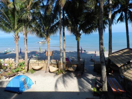 Hostal Victoria Beach House