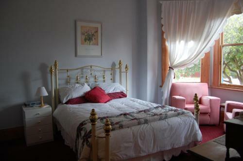 Bed & Breakfast Mariton House
