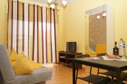 Apartamentos D'alegria By Amber Star Rent