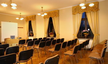 Hotel Lezno Palace Airport
