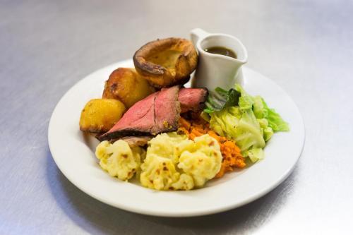 Bed & Breakfast The Holford Arms