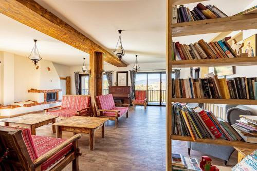 Hostal Potcoava Mountain Hideaway