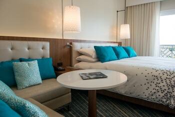 Hotel Renaissance Wind Creek Aruba Resort