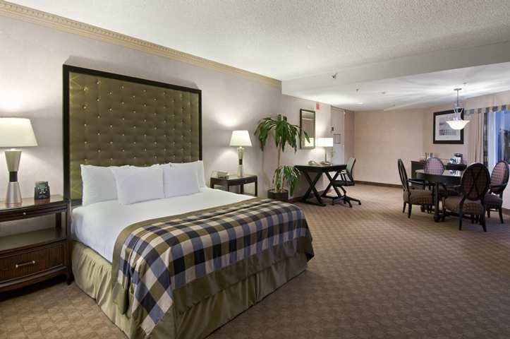 Hotel Hilton Long Beach & Executive Meeting Center