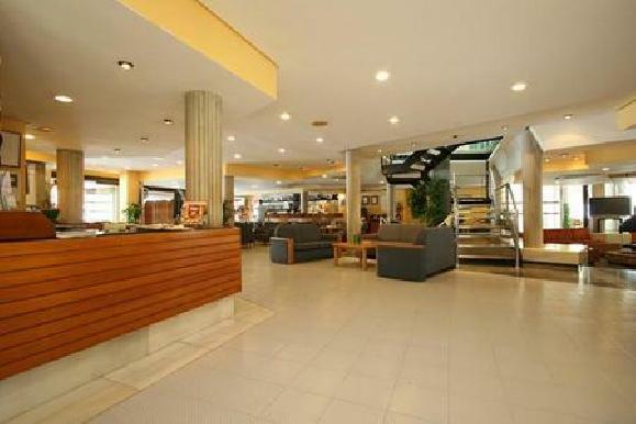 Aparthotel Flora