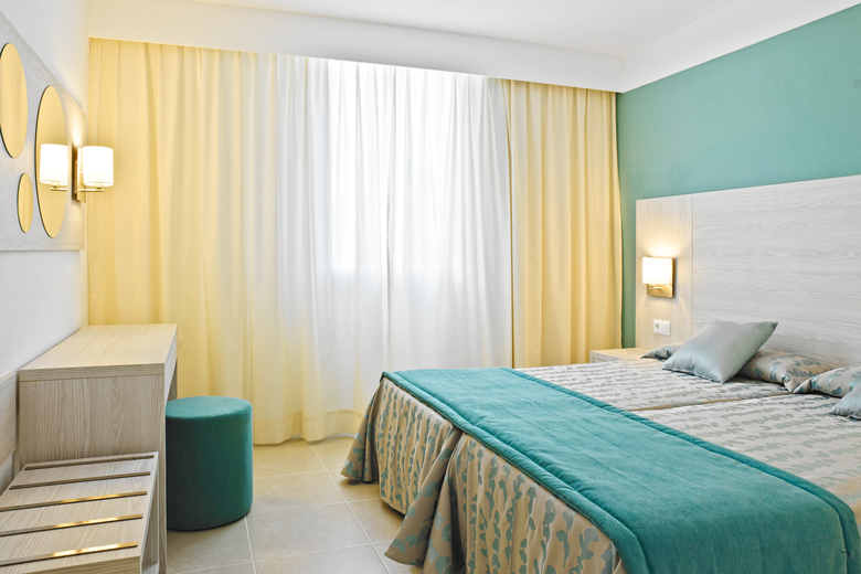 Apartamentos Protur Safari Park