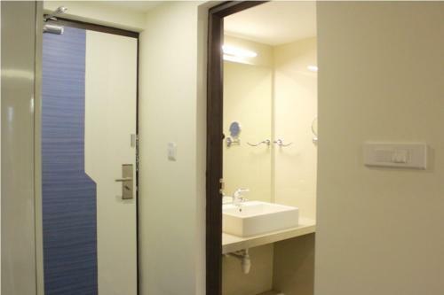 Hotel Vijay Elanza