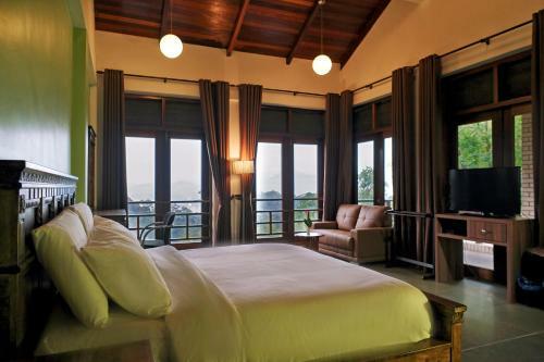 Hotel Harmony Valley Retreat