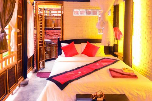 Golden Lantern Hoi An Homestay
