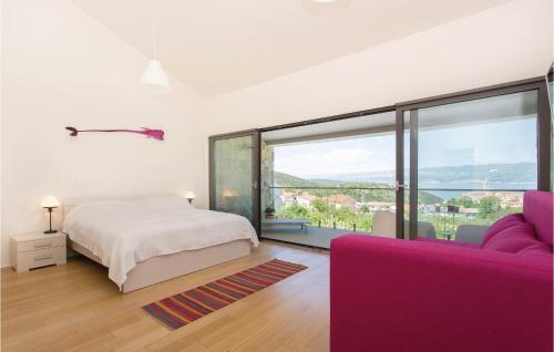 Three-bedroom Holiday Home Vrbnik With A Fireplace 08