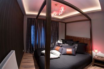 Plaza Art Hotel