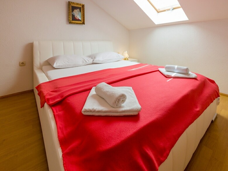 Apartments Mirela