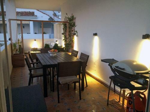 Rg - Elegant 2 Bedroom Apartment In Puerto B