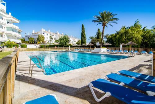 Rg - Elegant 2 Bedroom Apartment In Puerto B
