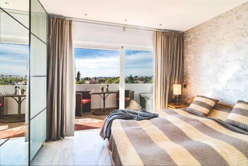 Rg - Elegant 2 Bedroom Apartment In Puerto B