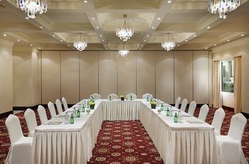 Hotel City Seasons Suites